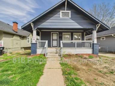Main picture of 1219 S Ash Ave