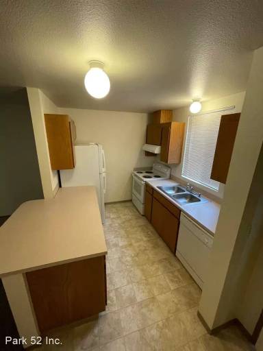 Main picture of 4537 S Puget Sound Ave