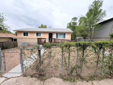 Main picture of 2511 Launcelot Ct