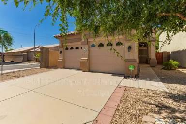 Main picture of 10652 W Coronado Rd