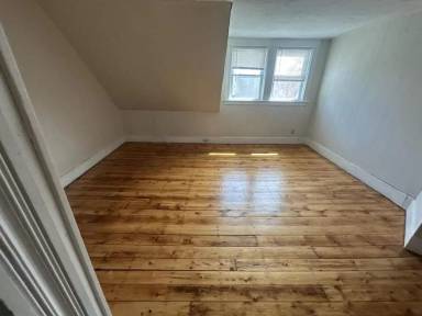 Main picture of 24 D St