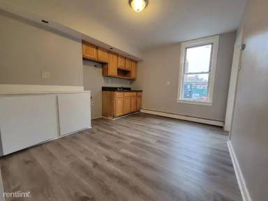 Main picture of 112 Linden Ave