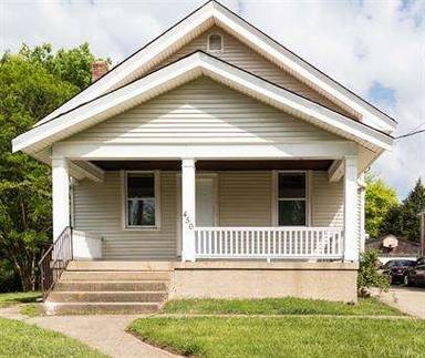 Main picture of 450 Olden Ave