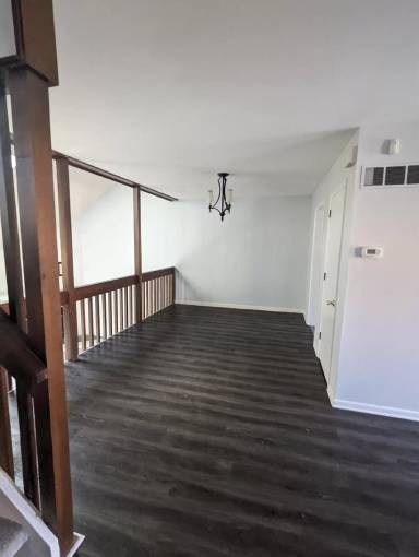 Main picture of 5551 Doral Dr