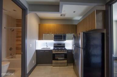 Main picture of 125 Boerum St
