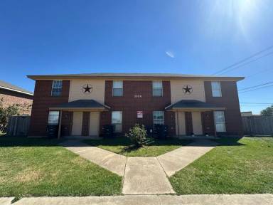 Main picture of 3806 Gus Dr