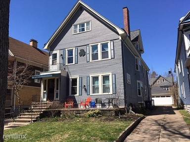 Main picture of 208 Anderson Pl