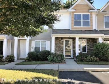 Main picture of 106 Shelter Haven Dr