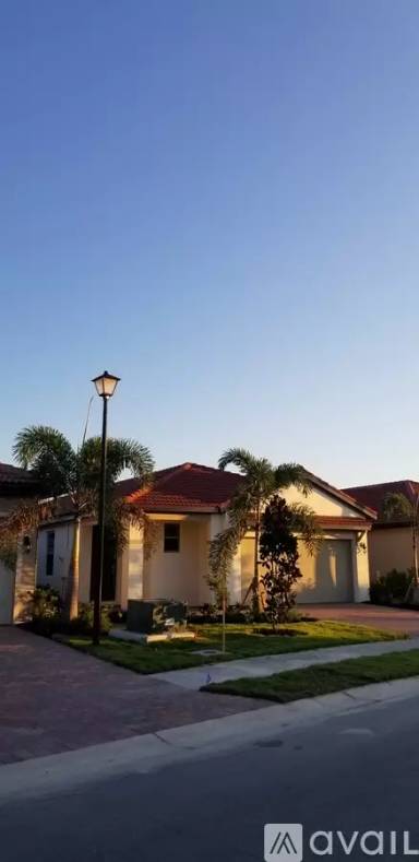 Main picture of 208 Villoresi Blvd