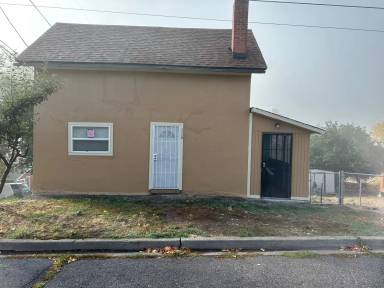 Main picture of 1543 Worden Ave