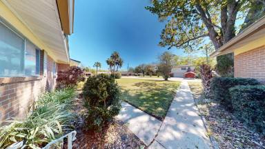 Main picture of 6955 Robert F Kennedy Cir
