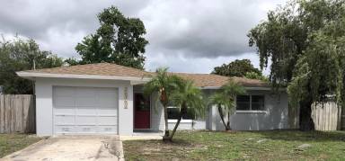 Main picture of 10404 Azalea Dr