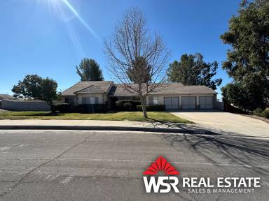 Main picture of 24815 Moonshadow Dr