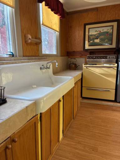 Main picture of 424 W Market St