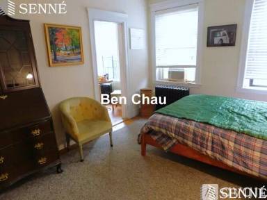 Main picture of 36 Linnaean St