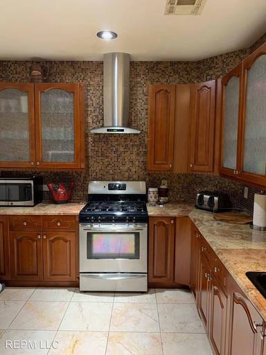 Main picture of 3301 W Colton Ave