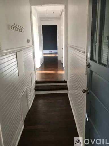 Main picture of 381 Friday Rd