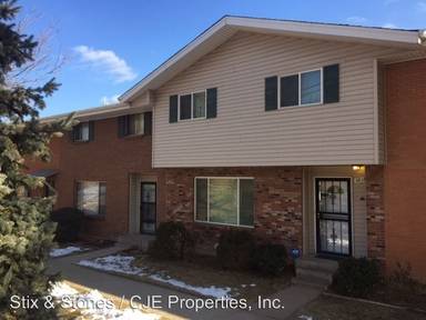 Main picture of 3818 S Yosemite St