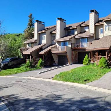 Main picture of 4065 W Jeremy Woods Dr