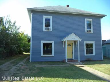 Main picture of Fourplex in the heart of Guthrie