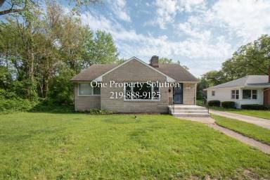 Main picture of 1213 W 47th Ave