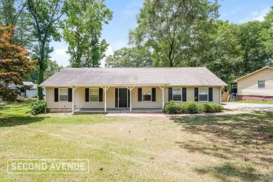 Main picture of 8163 Tudor Dr