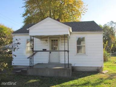 Main picture of 1112 N West Ave