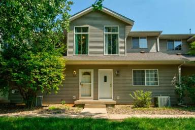 Main picture of 419 W Zeller St