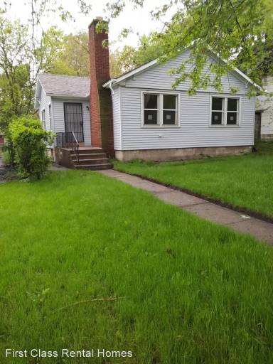 Main picture of 4748 Monroe St