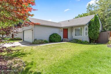 Main picture of 5741 N Lachaise Ln