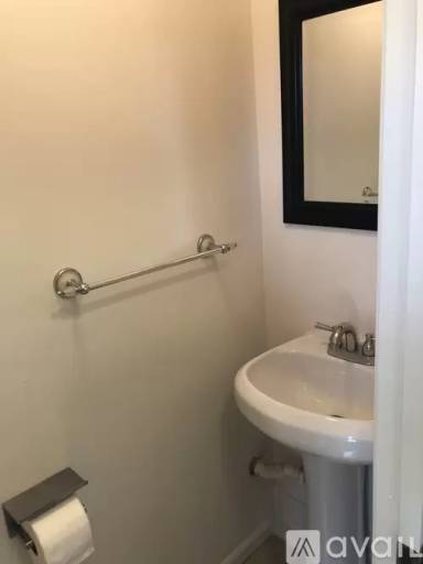 Main picture of 8029 Beach Dr