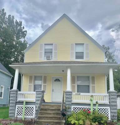 Main picture of 12028 Wade Park Ave