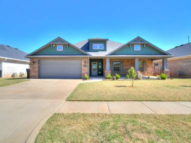 Main picture of 18008 Jimenez Dr