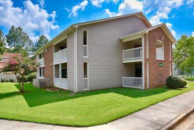 Main picture of 6634 Willow Pointe Drive Northwest - E