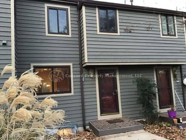 Main picture of 16 Stoneridge Ct
