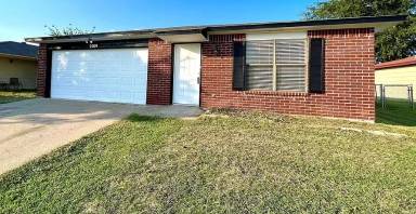 Main picture of 2513 Traverse Dr