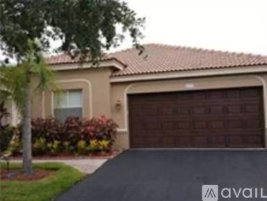 Main picture of 1077 Tupelo Way