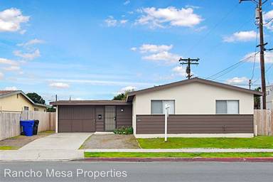 Main picture of 4892 Doliva Dr