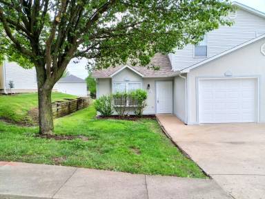 Main picture of 3501-21 La Mesa Dr