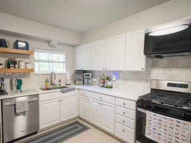 Main picture of 4020 Eldridge St