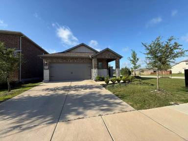Main picture of 3215 Sedge Grass Dr