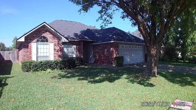 Main picture of 4930 General Polk Dr
