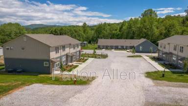 Main picture of 44 Catawba Ave