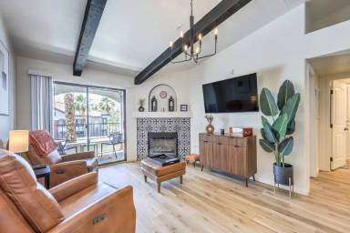 Main picture of Horizons At Seven Hills