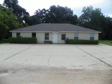 Main picture of 8110 Stonebrook Dr