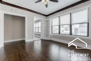 Main picture of 3825 N Drake Ave