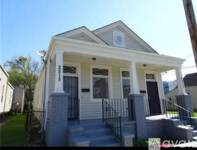 Main picture of 2515 Palmyra St