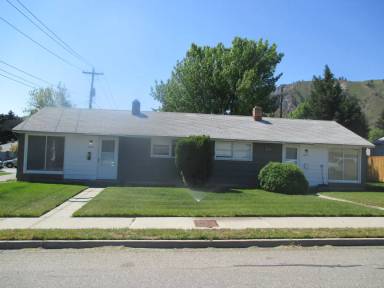 Main picture of Johnson and Utah Duplexes