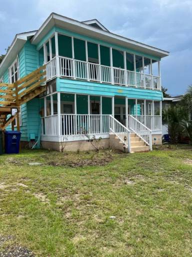 Main picture of 500 43rd Ave S