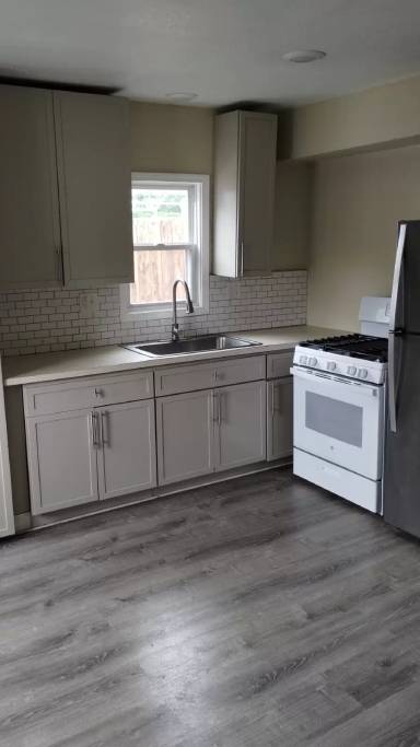 Main picture of 1225 S Cedar Ave